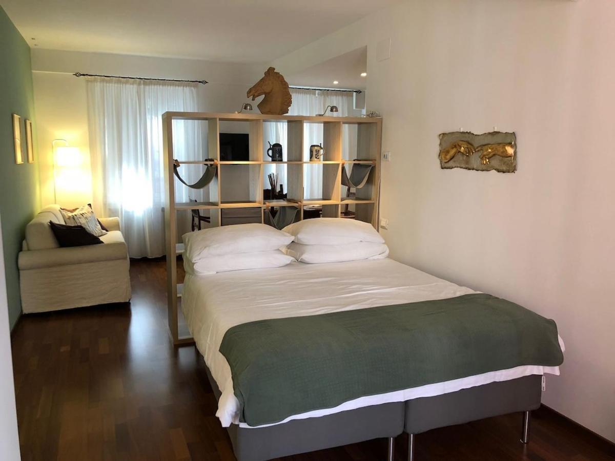 The Magic Of From A Cute Loft * Venedig